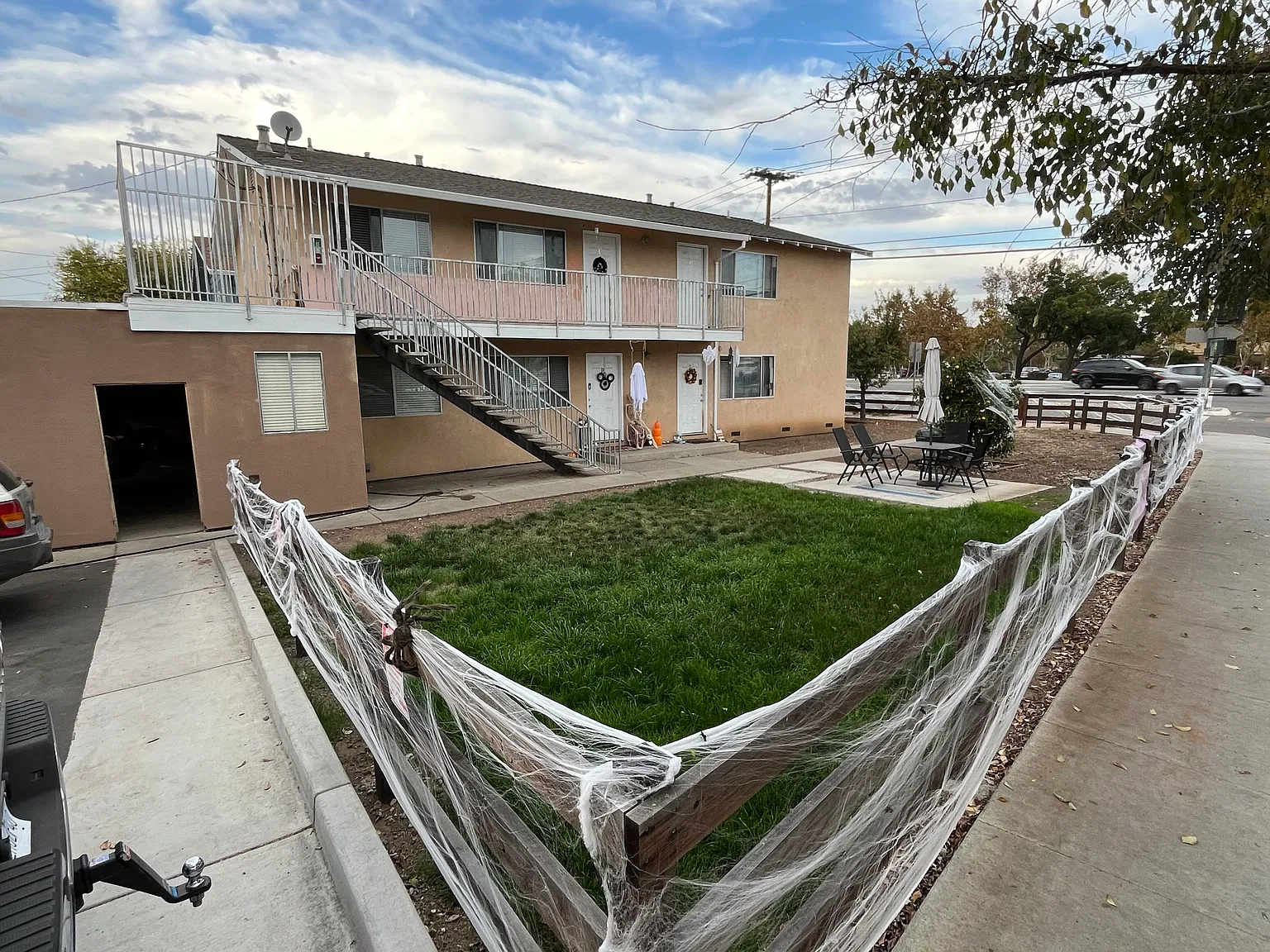 2 bed, 850 sqft, $2,650 — Photo 1