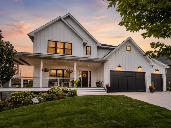 1705 Huron Ct, Northfield, MN 55057