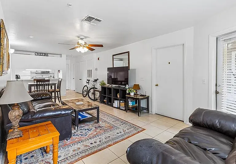 4000 SW 23rd St #4-102 — Photo 4