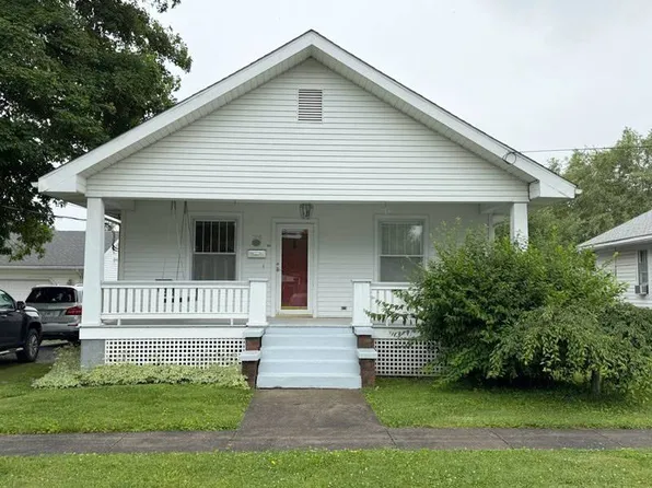 106 W Sibley St, Fairfield, IL 62837