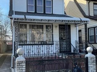 11022 207th St, Queens Village, NY 11429