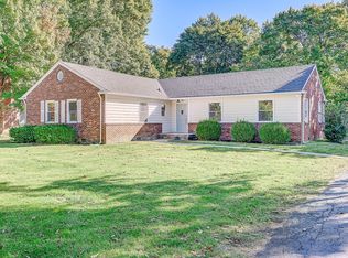 8765 Spring Mill Rd, Indianapolis, IN 46260