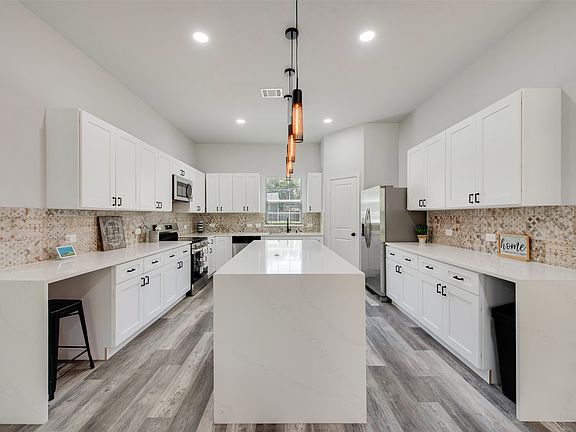 3rd image of 4212 Balch Dr