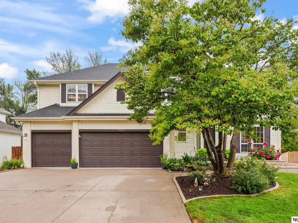 17468 Renfro St, Omaha, NE 68135
