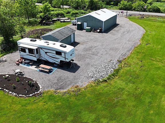 3rd image of 7988 Warners Rd