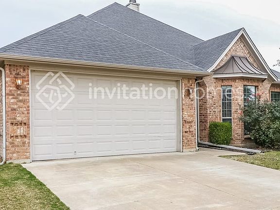 3rd image of 1800 Colorado Ct