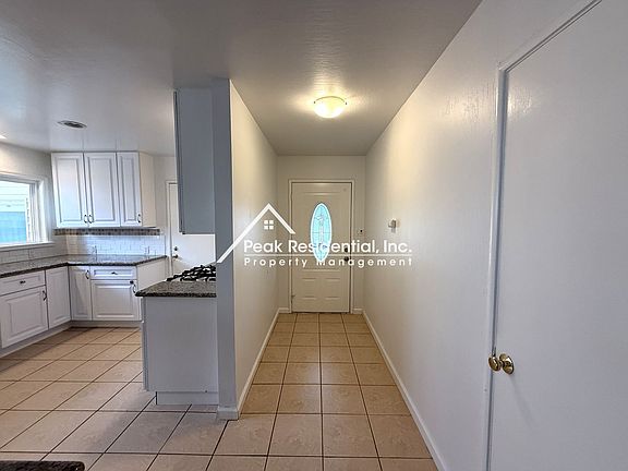 5th image of 7437 Westgate Dr