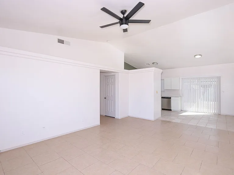 9399 W Tinajas Dr — Photo 8