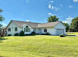 115 Burr Oak Rd, Redwood Falls, MN 56283