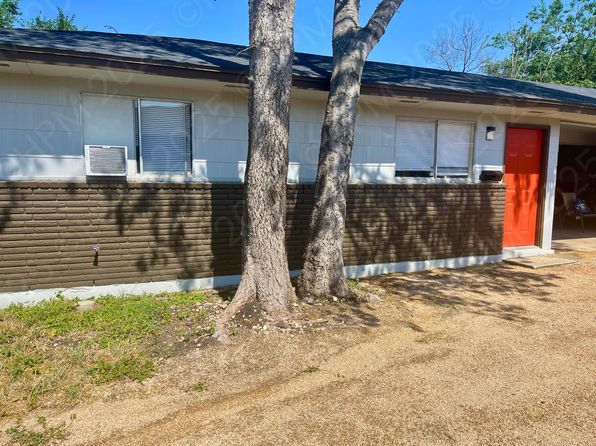 813 John Adams Dr