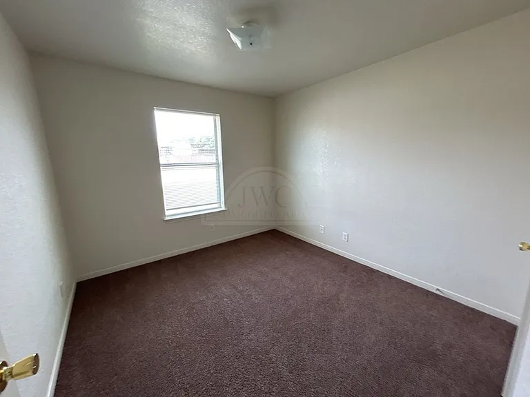 5001 Morning Star Ln — Photo 8