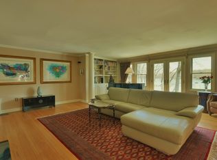 9 Pointview Pl, Mountain Lks, NJ 07046