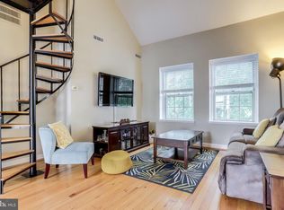 2818 S Abingdon St APT C2, Arlington, VA 22206