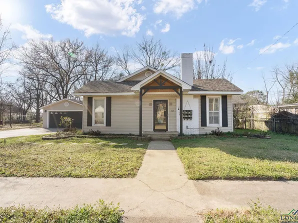 605 W Scott St, Gilmer, TX 75644