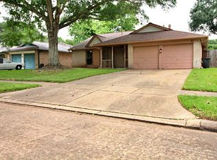 822 Mayweather Ln, Richmond, TX 77406
