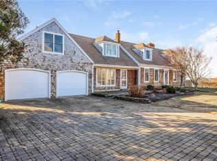 40 Castle Hill Ave, Newport, RI 02840