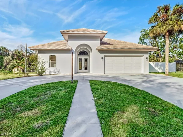 18601 S River Rd, Alva, FL 33920