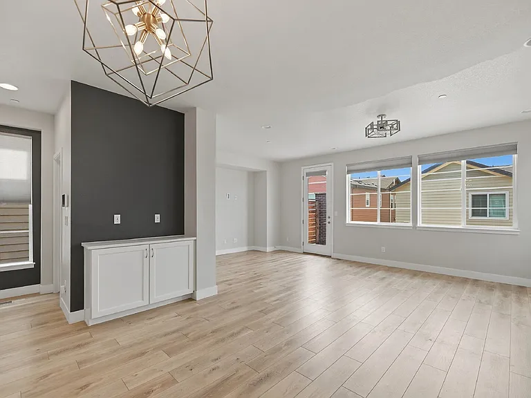 8864 Yates Dr — Photo 7
