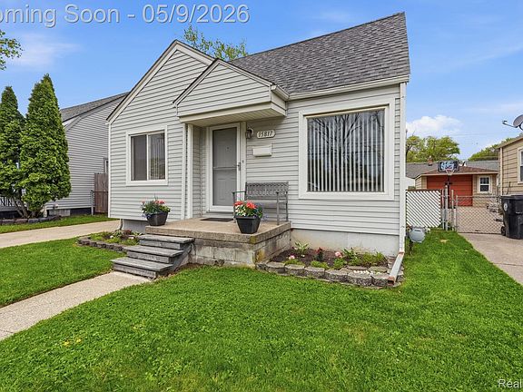 2nd image of 15817 Beech Daly Rd