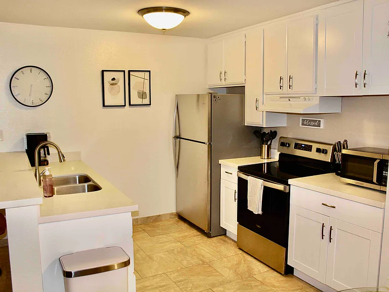 5525 E Thomas Rd #B11 — Photo 40