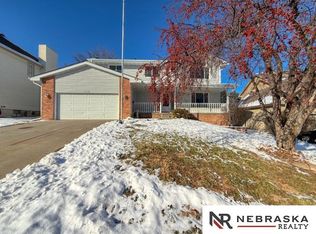 15120 Redwood St, Omaha, NE 68138
