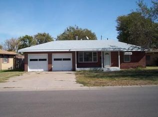 2908 Paseo Dr, Great Bend, KS 67530