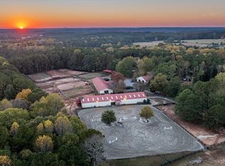 3055A Spring Hill Dr, Monroe, GA 30656