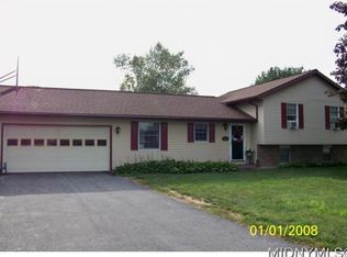 7991 Cedarwood Dr, Rome, NY 13440