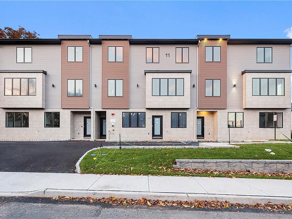 1st image of 11 Manor Drive #203