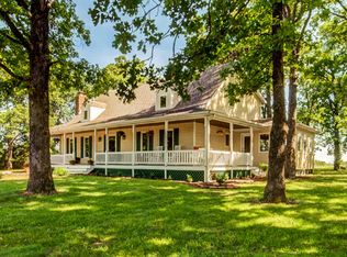 5380 S 210th Rd, Pleasant Hope, MO 65725