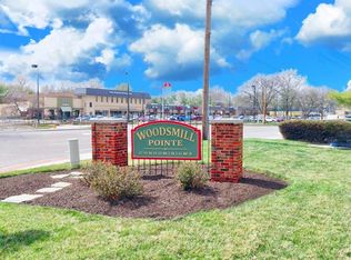 13515 Coliseum Dr APT A, Chesterfield, MO 63017