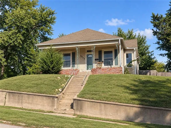2023 Main St, Saint Joseph, MO 64505
