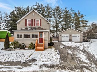 8 Charland St, Winslow, ME 04901