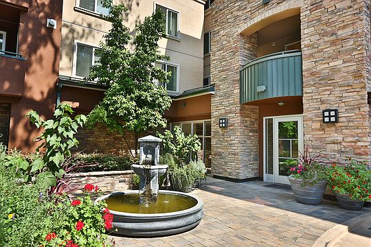2nd image of 1310 Creekside Dr Unit 302