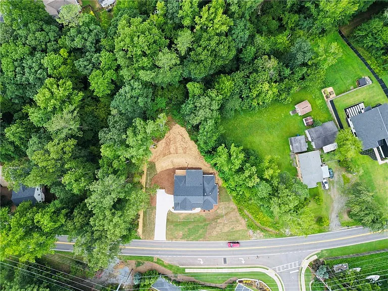 6312 Woodstock Rd — Photo 41
