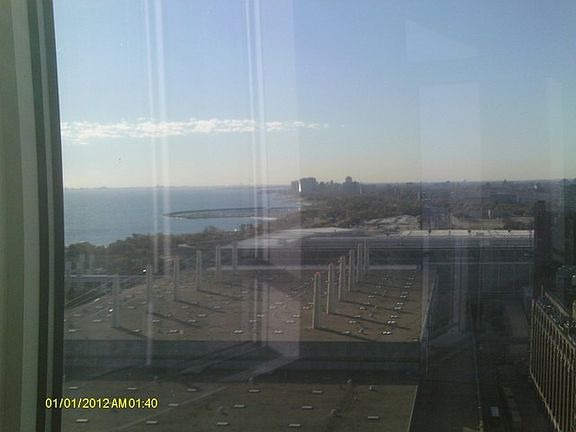 2nd image of 1901 S Calumet Ave Unit 2706