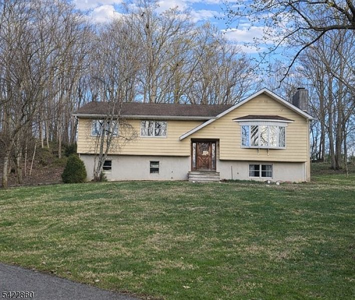 1st image of 6 Millbrook Rd