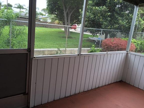 3rd image of 2840 Cynthia Ln APT 112