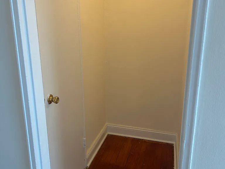 1445 Shore Pkwy #2K — Photo 7