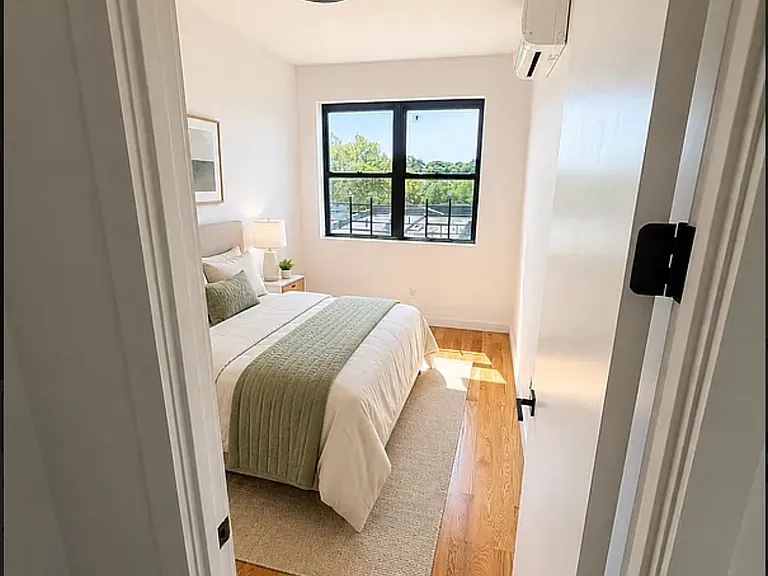 2431 Dean St #4EE — Photo 6
