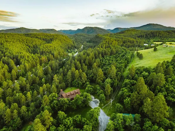 1955 Maitland Rd, Spearfish, SD 57783