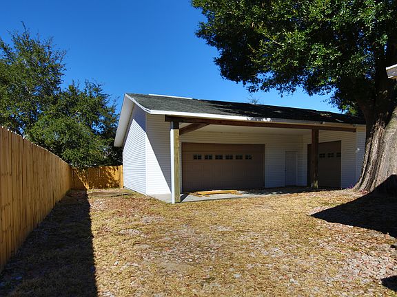 2nd image of 800 Wakulla Dr SE