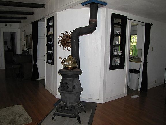 3rd image of 203 S Canyon Dr