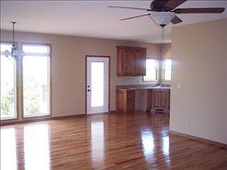 2nd image of 943 SW Woodbridge Ct