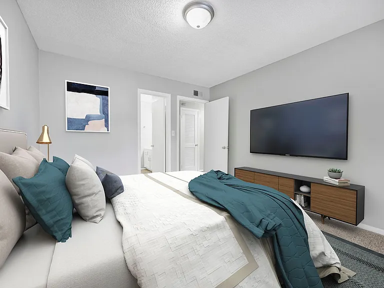 Landmark Woods Apartment Homes — Photo 23