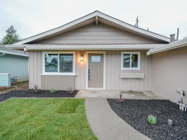 140 E Hemlock St, Vacaville, CA 95688