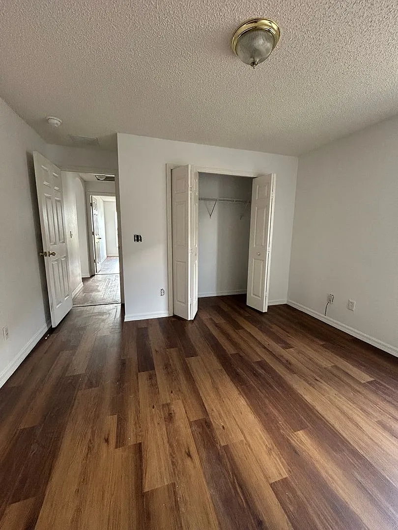 136 Grantham Drive, Davenport 3 bedroom 2 bath 2 car garage — Photo 3