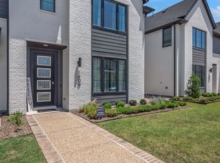 1409 Silver Marten Trl, Arlington, TX 76005