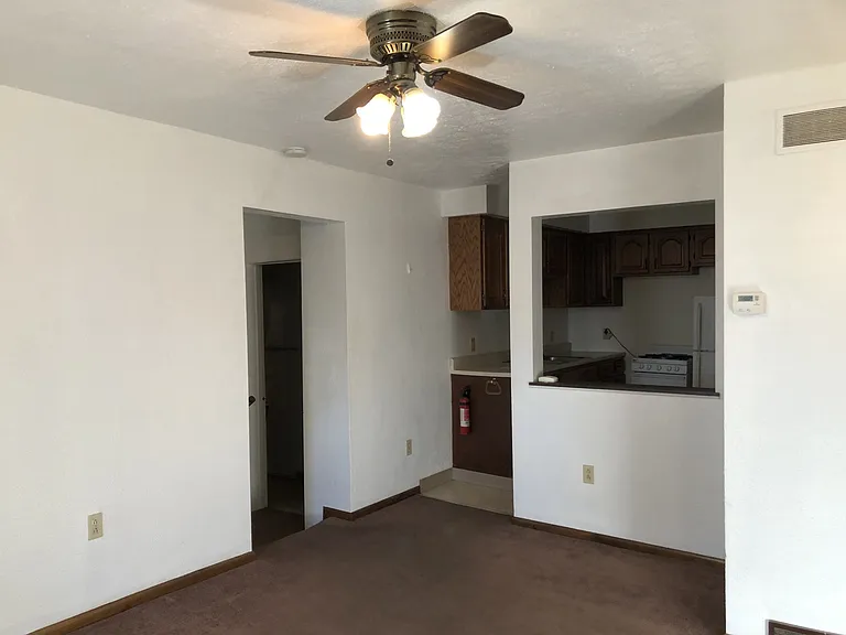 700 Brinton Ave #B — Photo 4