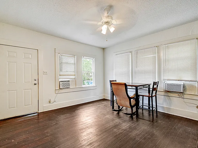 314 Perez St #102 — Photo 22